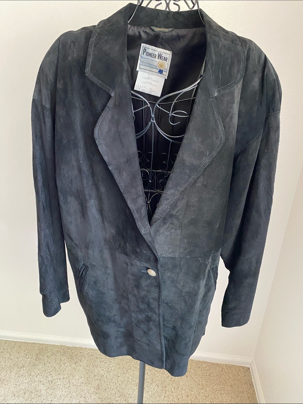 Vintage PIONEER Black Suede Single-Button Jacket